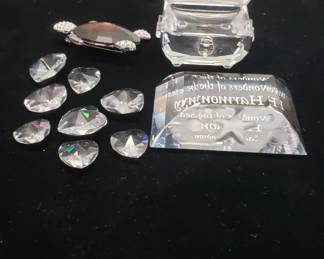 Lot 147 Miscellaneous Swarovski crystal trinkets