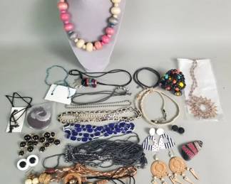 Lot 308 Vintage costume jewelry