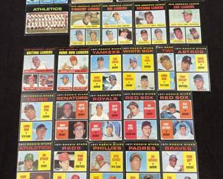 Lot 378h Lot of 1971 Topps baseball cards