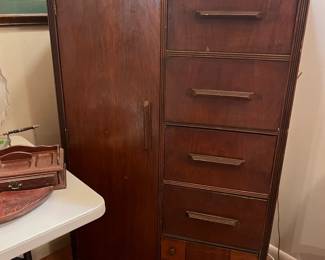 Waterfall wardrobe