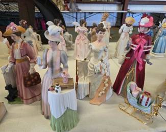 Avon Albee Award Figurines 1980's