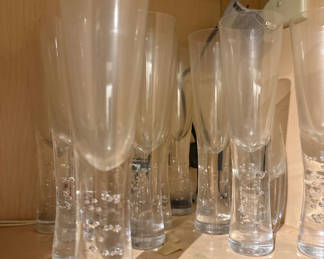 Lot 155: Set of Clear Champagne Flutes