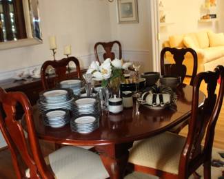 Dining Rm Set