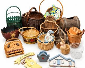 182 LargeVintageWickerBasketRusticDecorCollection
