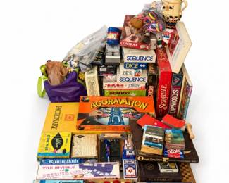 143 HugeVintageBoardGameCollection30Games