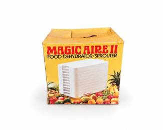 186 VintageMagicAireIIFoodDehydratorSprouter