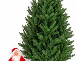 183 VintageHandmadeCrochetSantaChristmasTree