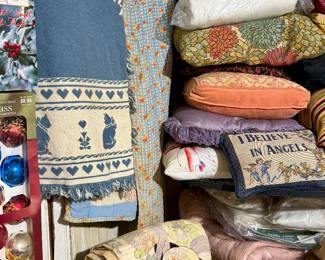 Vtg and antique bedding, quilts, tapestry, rugs of all sizes 