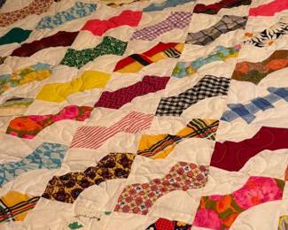 Scrappy Zigzag / Ribbon Quilt