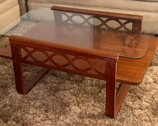 Mid-Century Modern / Hollywood Regency-Inspired