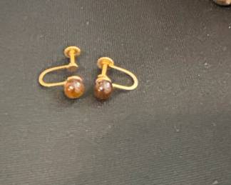 K Gold ScrewBack Earrings with Amber Cabochons