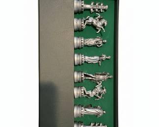 Classic Games Collectors Series Edition I Ancient Rome Chess Set third image