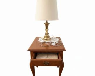 Pair of Traditional Oak End Tables fifth image