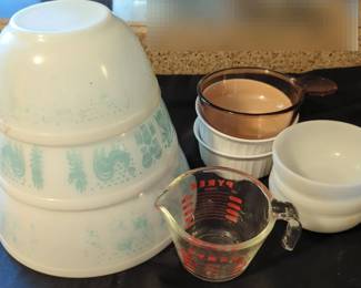 Pyrex, Fire King and Corningware