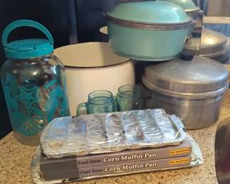 Vintage Teal Kitchen Goodies
