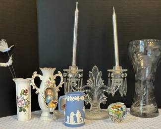 Assorted Decorative Items Including Wedgwood and Ardalt Lentils
