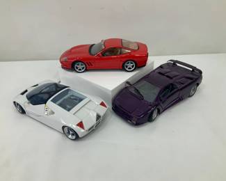 Maisto 1:18 Scale Die Cast Model Cars