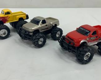 New Bright 4x4 Bully Toy Monster Trucks