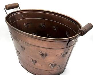 VintageStyle Farmhouse CopperFinish Tub with Embossed Rooster Motif