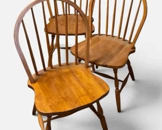 Set of 3 Classic Solid Wood WindsorStyle BowBack Dining Side Chairs