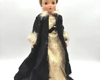Vintage 1950s Madame Alexander Cissy Fashion Doll 20 Inches Tall
