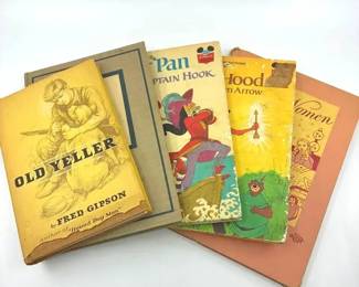 Auction Title  Vintage Childrens Book Lot  Old Yeller, Peter Pan, Robin Hood  More Illustrated