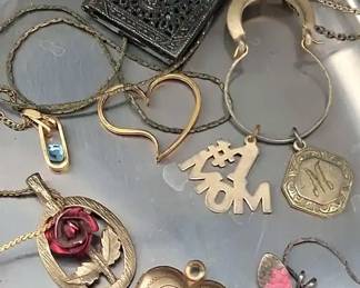 Vintage Necklaces Pendants Lockets