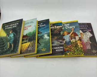 Vintage Nancy Drew Mystery Stories