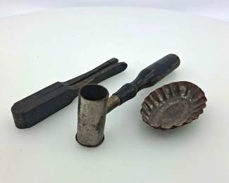Vintage Metal and Wood Powder or Shot Measure Set