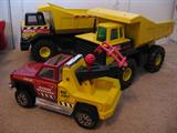 METAL TOY TRUCKS