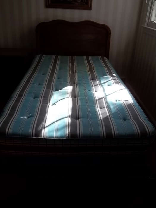 matching twin bed sets with two matching dressers and night stand...1950s Sears...beautiful!