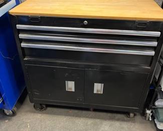 Unbranded Tool Storage Chest Work Bench