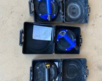 Suction Cups for Handling Glass