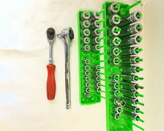 SnapOn Metric Master Socket Set Includes Handles