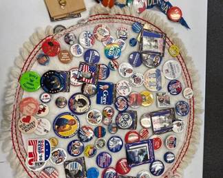 Large Vintage Political Campaign Button Collection Presidential Elections, Gore, Bush, Clinton
