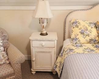 End table, lamp