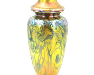 Lot 1543 Antique Quezal Art Glass Decorating Company Iridescent Lidded Vase