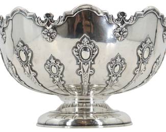 Lot 40 Scottish Hamilton Inches Sterling Silver Monteith Style Footed Rose Bowl 50.715 ozt.