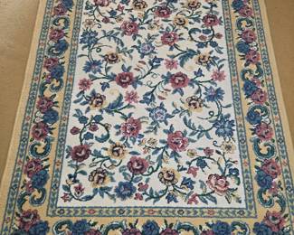 $25, 3' x 5' Floral Rug, like new