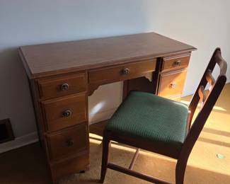 $35 Antique desk w/chair