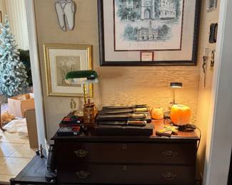 Collectors, knives and art