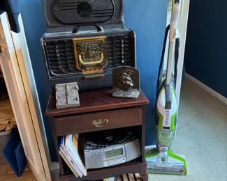 Vintage radio