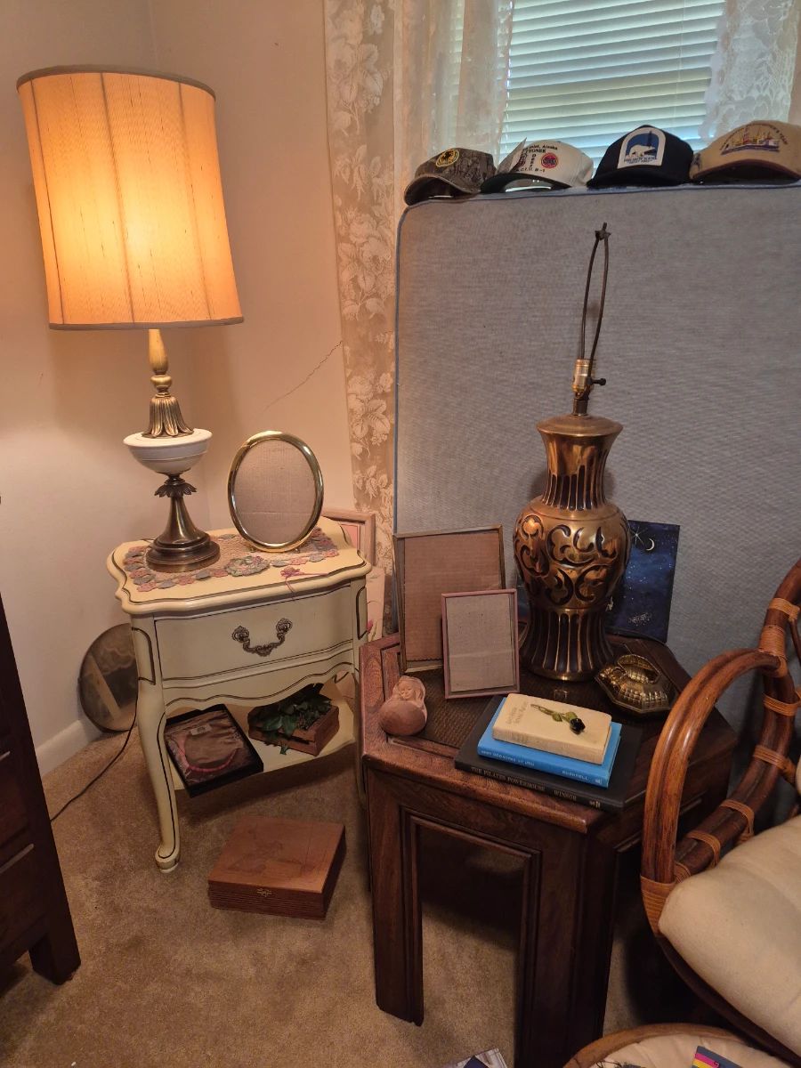 Thirty Mor Lynn's Downsizing Sale in Lafayette, LA starts on 10/30/2026