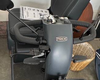Pride Mobility Pursuit 2 SC7132 Outdoor Mobility Scooter