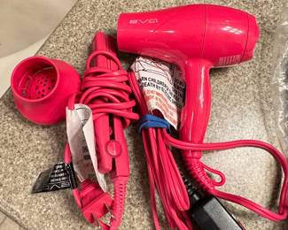 E.V.A. Pink Hair Styling Set