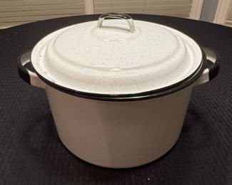 Vintage Speckled Enamel Stock Pot