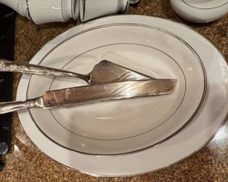 Silver Matara Sri Lanka Fine China Dinnerware Set