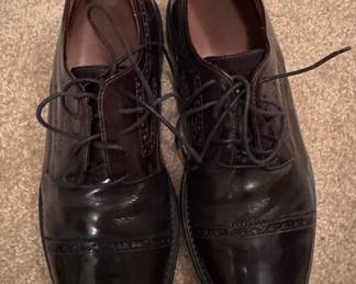 Men's Cap-Toe Oxford Dress Shoes