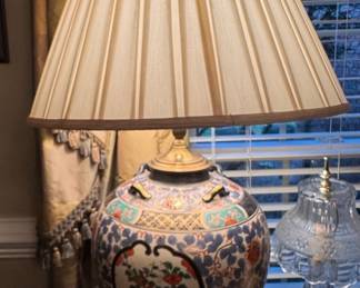 Japanese Imari-Style Ceramic Table Lamp