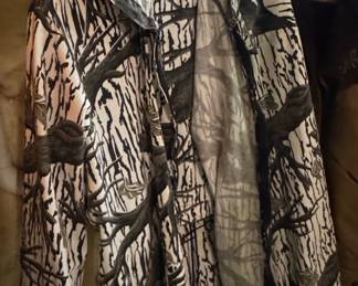 Vintage Realtree Snow Camouflage Hoodie
